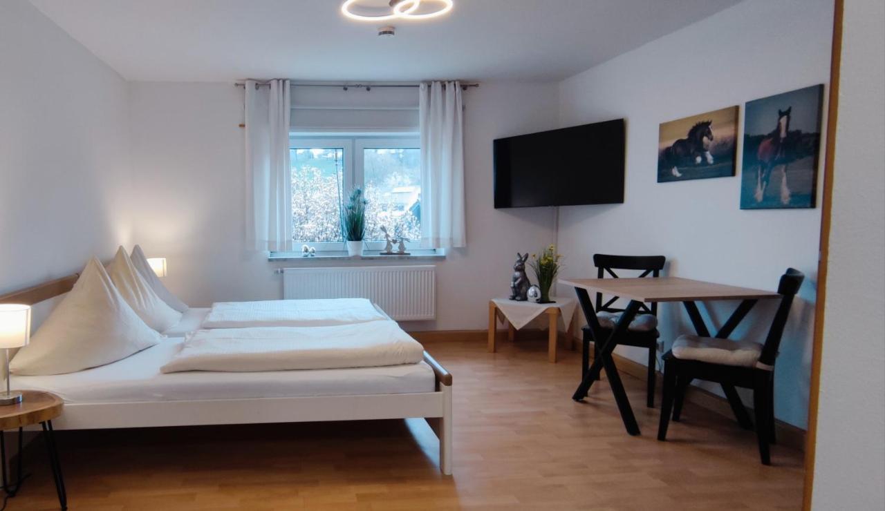 Dorfschänke Hotell Deggendorf Rum bild